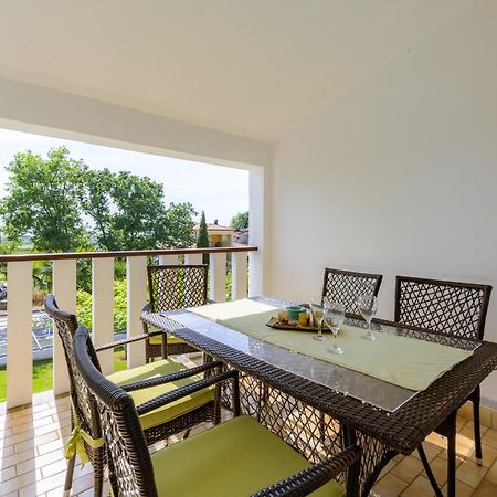 Apartments Tena 포레치 외부 사진