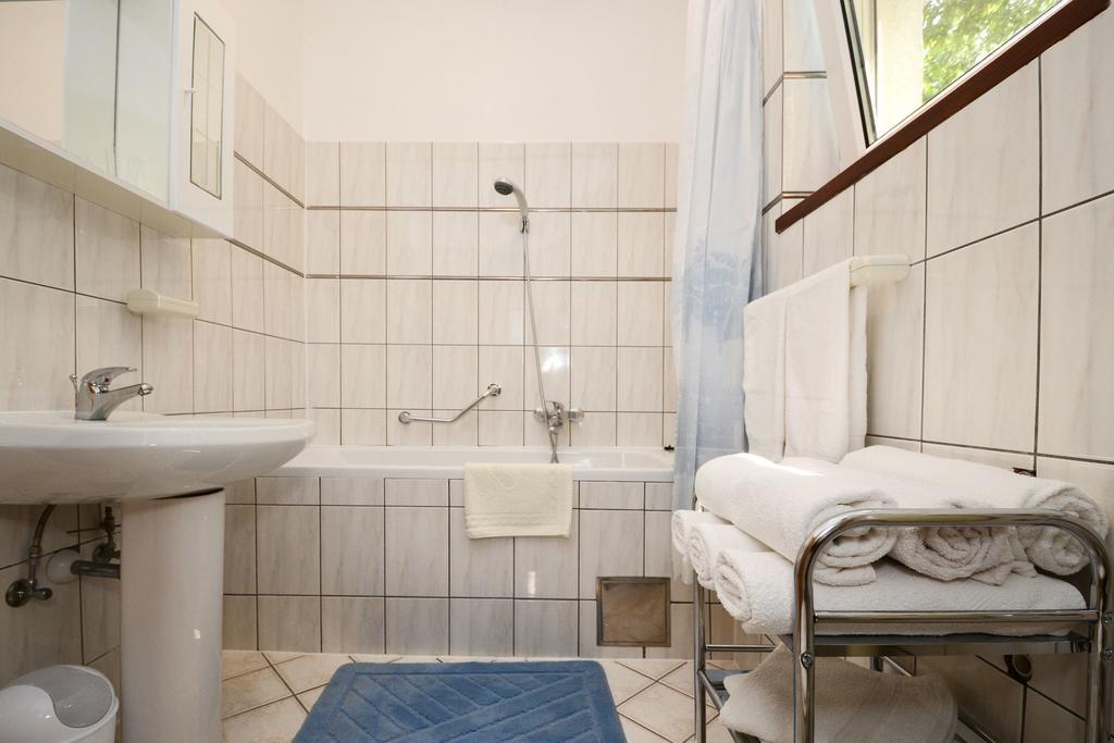 Apartments Tena 포레치 외부 사진