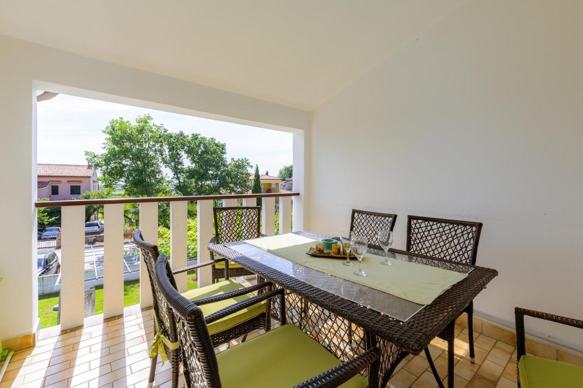 Apartments Tena 포레치 외부 사진