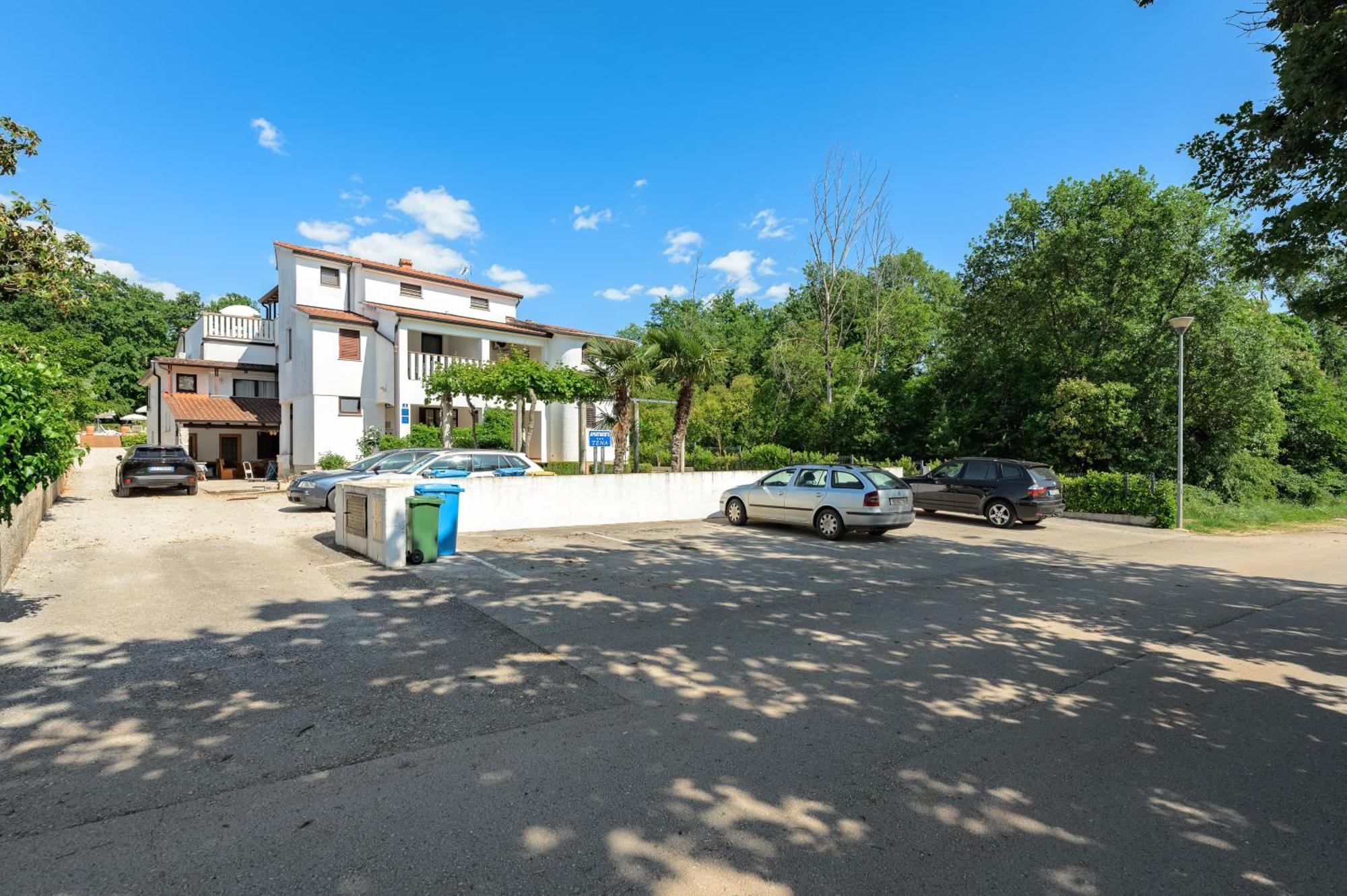 Apartments Tena 포레치 외부 사진