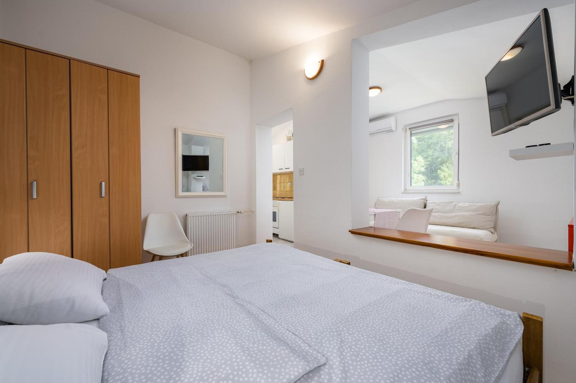Apartments Tena 포레치 외부 사진
