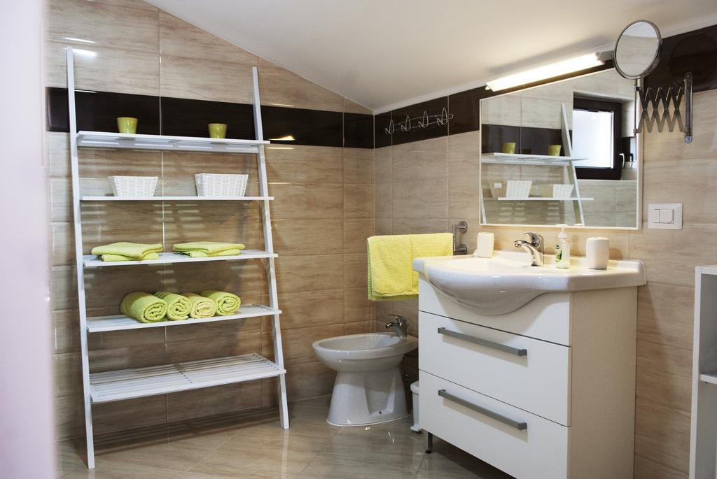 Apartments Tena 포레치 외부 사진