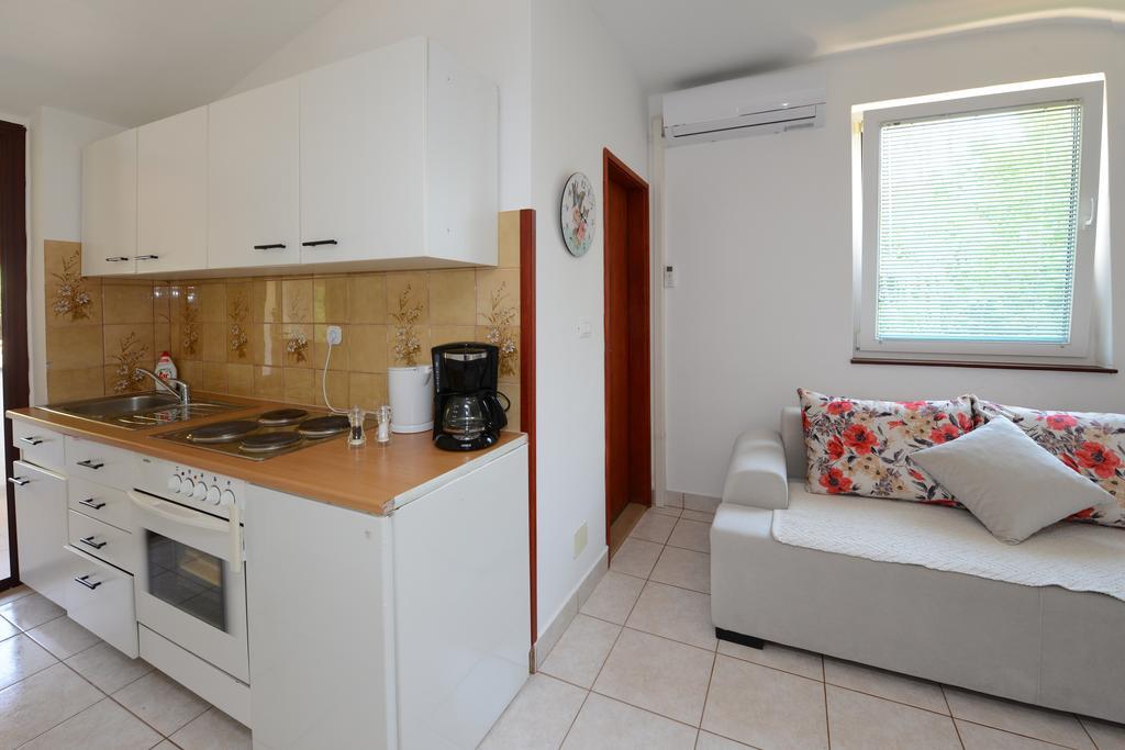 Apartments Tena 포레치 외부 사진